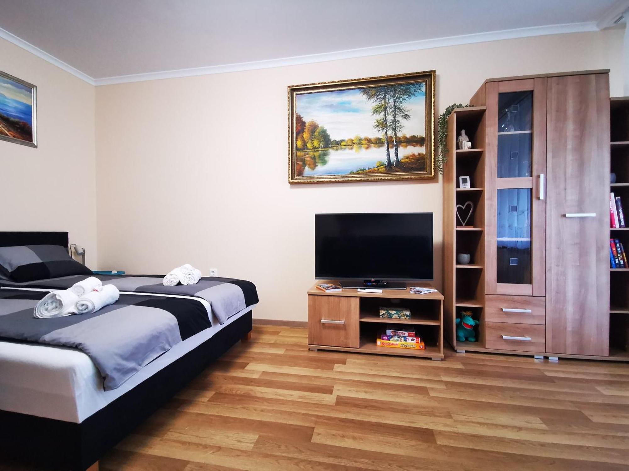 Central Park Apartman Szekszárd Εξωτερικό φωτογραφία