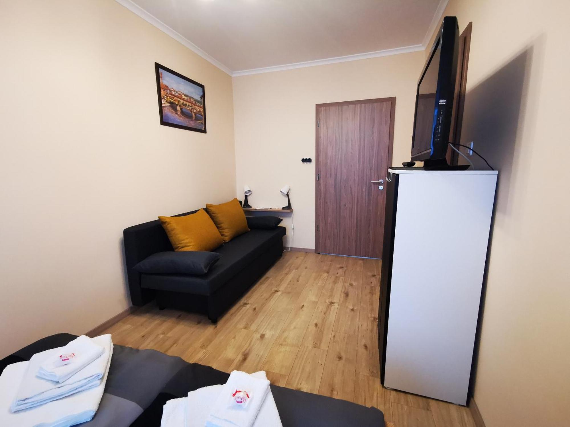 Central Park Apartman Szekszárd Εξωτερικό φωτογραφία