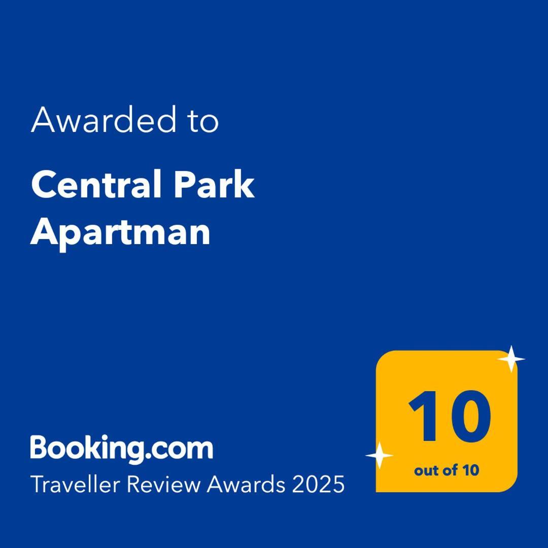 Central Park Apartman Szekszárd Εξωτερικό φωτογραφία